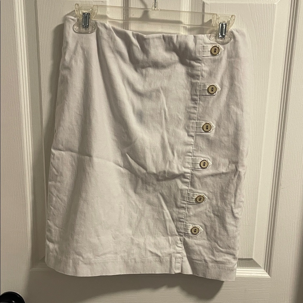 J. McLaughlin Ivory Button-Detail Pencil Skirt